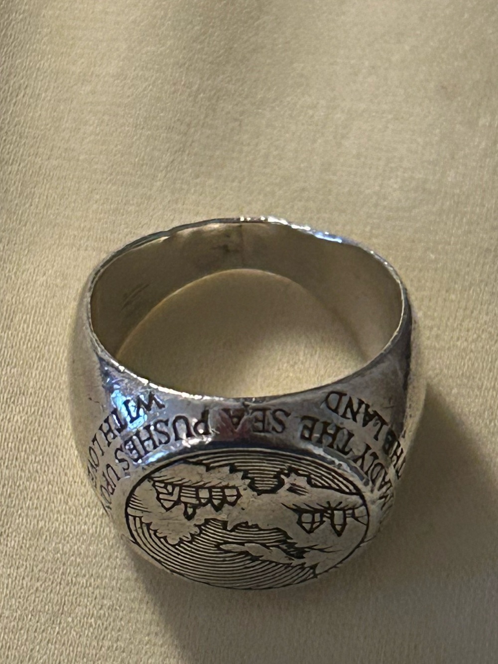 Digby and Iona Whitman Signet Ring - Picture 11 of 12